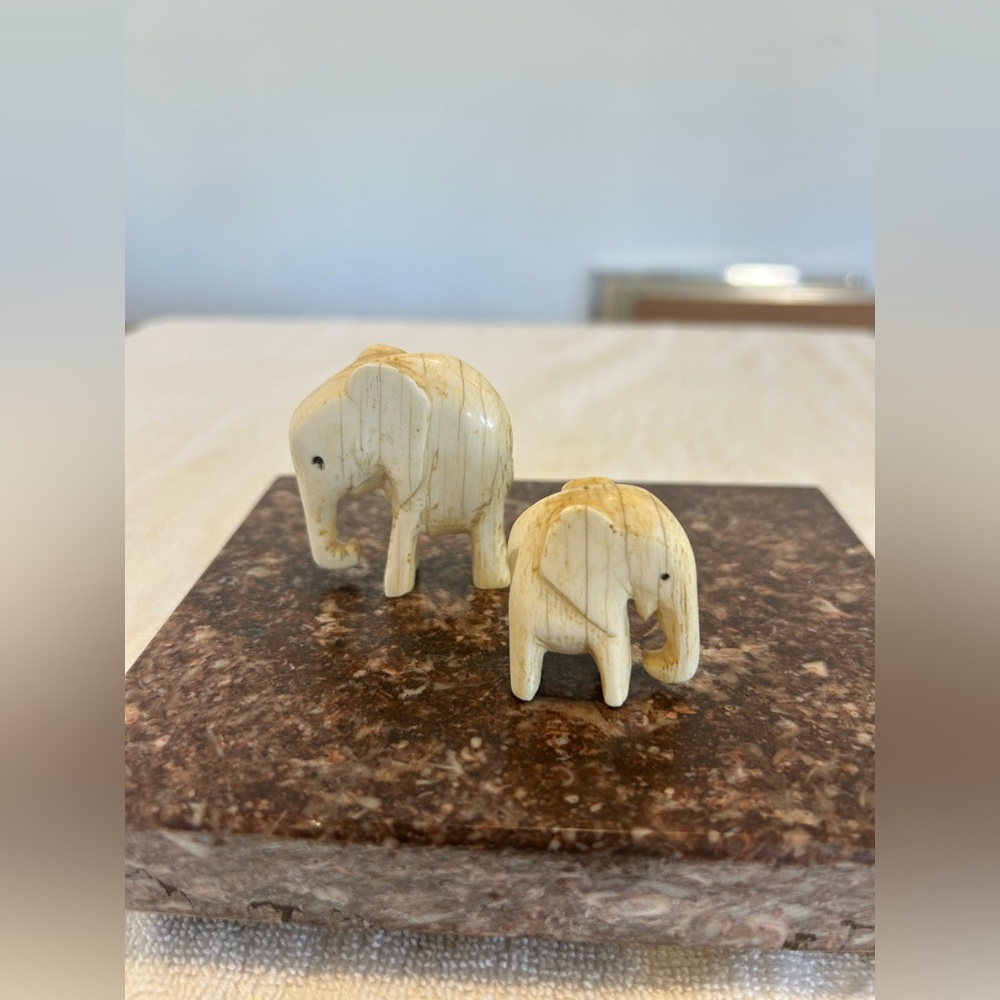 antique elephant figurine set